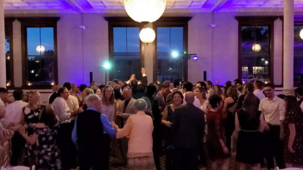 Cheap Indianapolis Wedding DJ Has Dance Floors Packed | Venue: 1899 West Side of Indianapolis