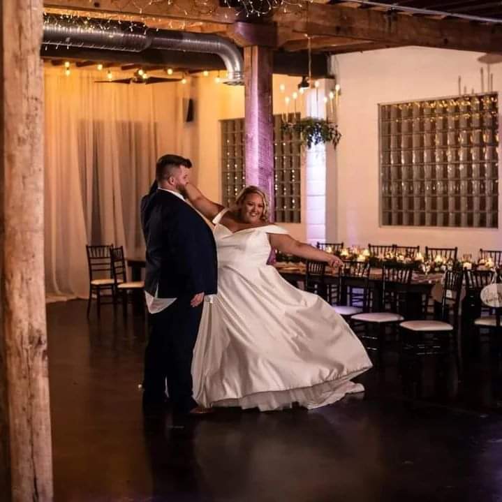 Ivory Foundry Wedding DJs